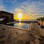 Sol Victoria Marina